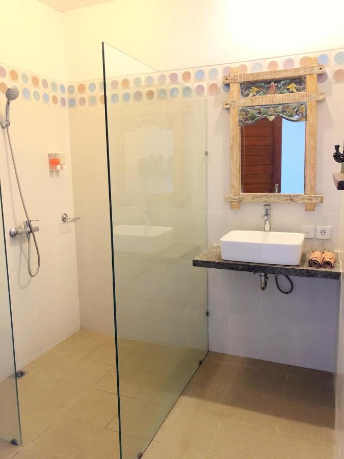 Bukawa Lodge جيمباران المظهر الخارجي الصورة